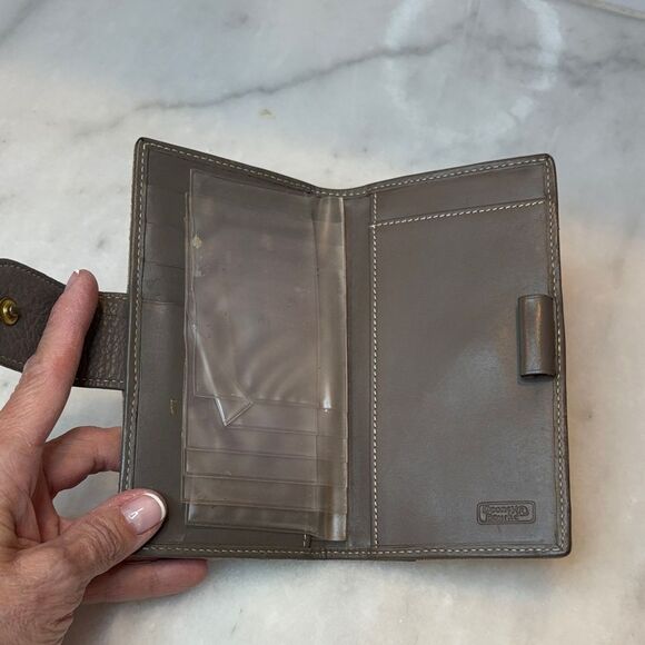 Dooney & Bourke Wallet Checkbook Vintage Signature Slim Wallet - Picture 12 of 16